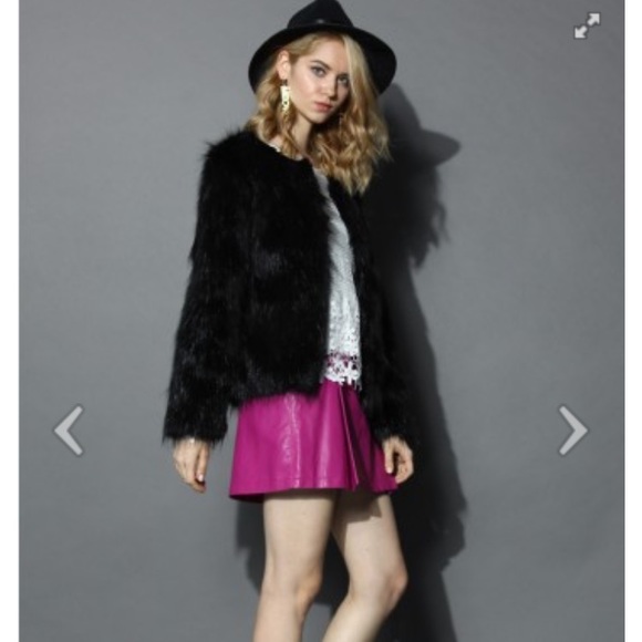 My chic faux fur in black - Picture 12 of 16